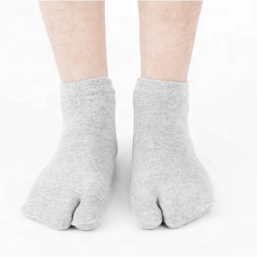 Wholesale Tabis Casual Men Tabi Socks Black white Two Toe cotton Socks