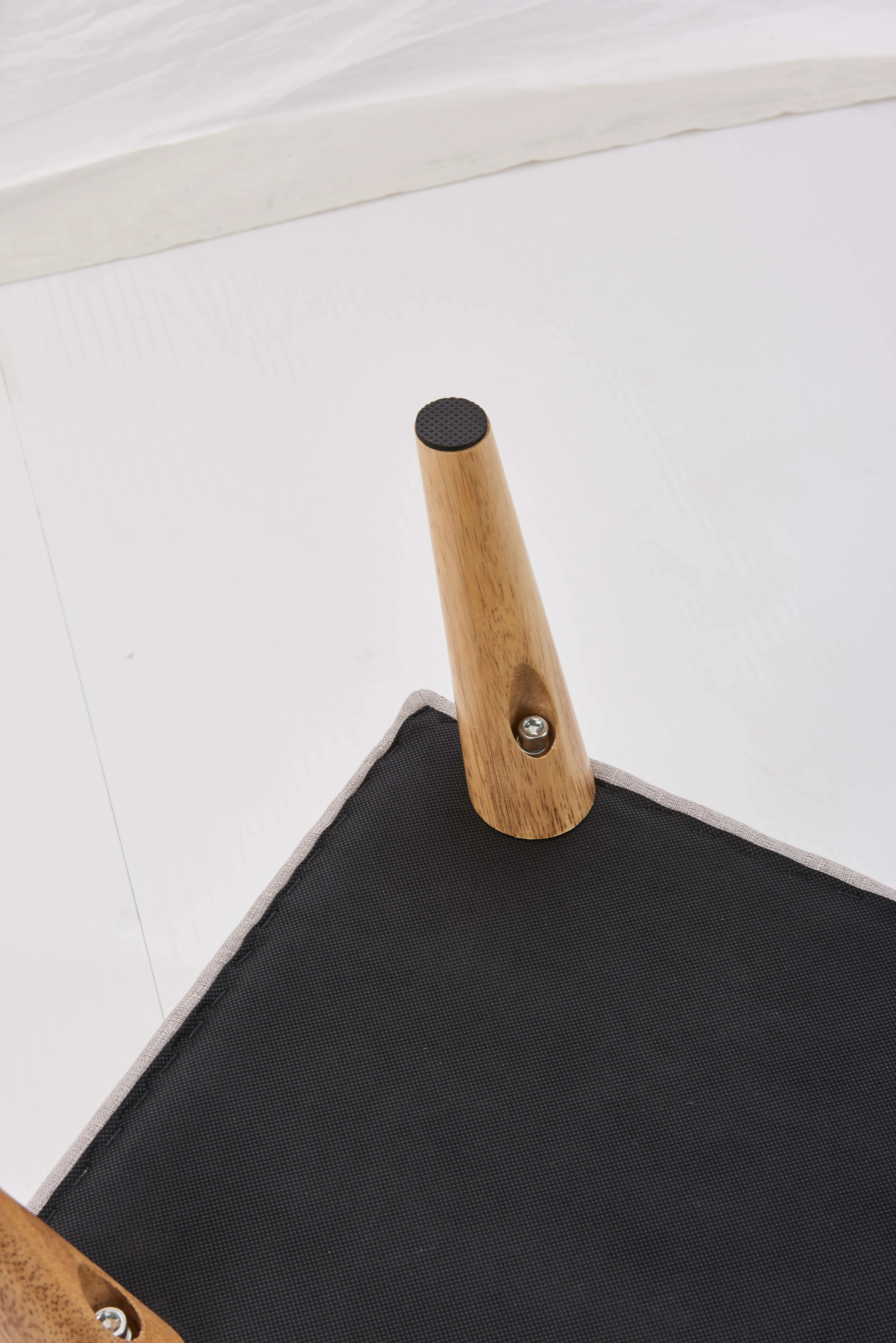 Factory Wholesale Living Room Bar Stool Chair Modern Bench Modern Fabric Storage Ottoman