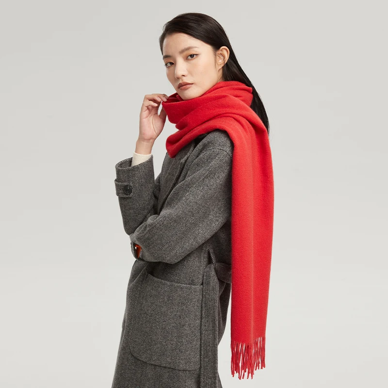 Hot sale customize fashion knitting winter wool thick scarf with tassel for women