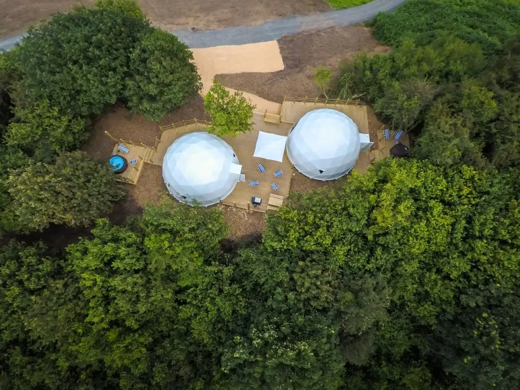 4 Season Outdoor Camping  Igloo Tent  Pvc Geodesic Dome Tents For Garden Dining Room Glamping Yurt