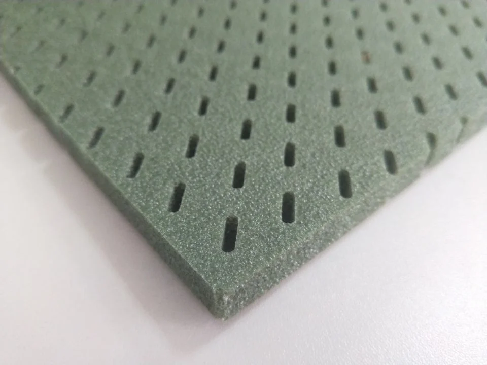 Artificial grass for playground pitch increase shock absorption and Support customization