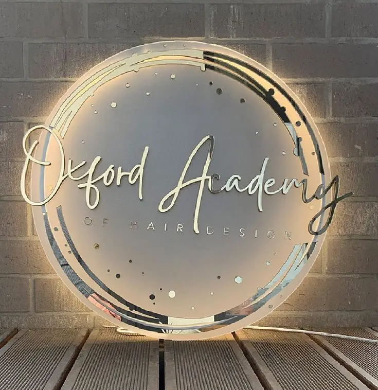 Koncept Drop Shipping 24inch LED Beauty Backlit Sign Eye-catching Lighted Displays Neon Light Decorations for Showcasing