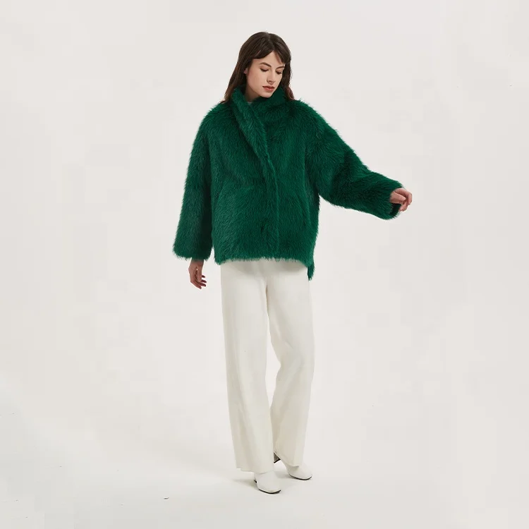 Wholesale Factory Winter Ladies Warm Fur Coat Green Comfortable Custom Women Faux Fur Coat