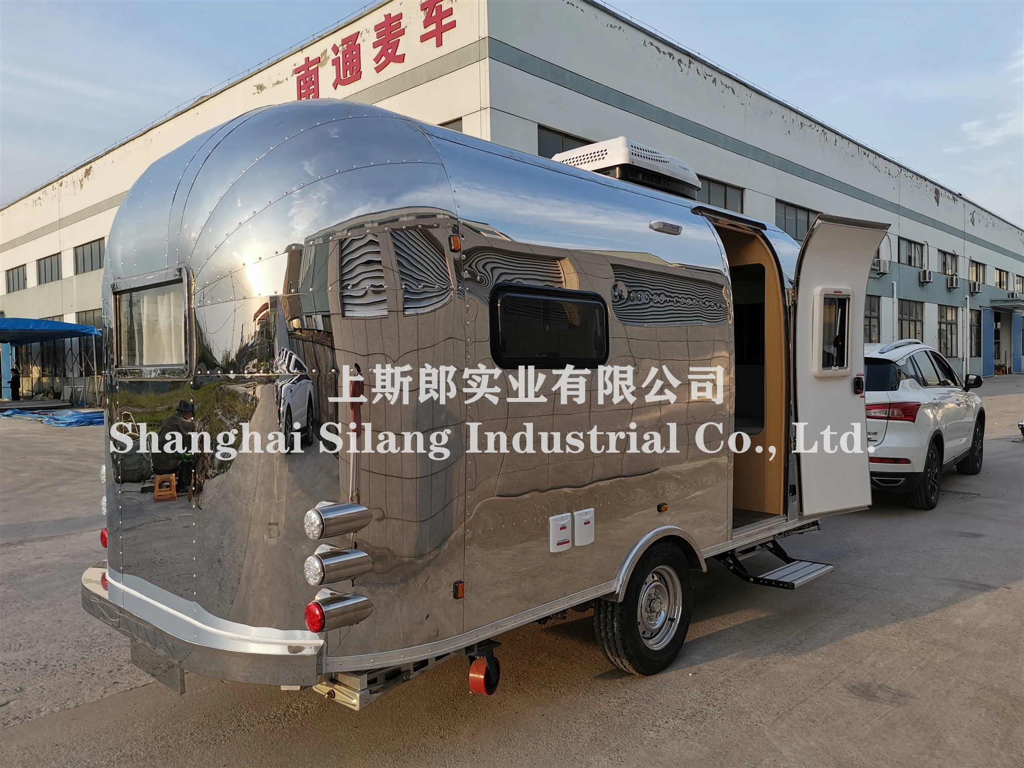 High quality family travel camping RV/ hot sale food caravan with CE certificate/ mobile cart for sale luxury mobile trailer