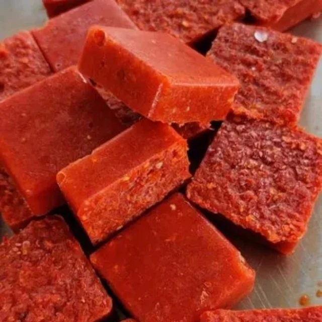 Block Frozen Red Chilli Puree Crushed Jinta Variety Chilli BQF Chilli  Puree Cubes Frozen Vegetables