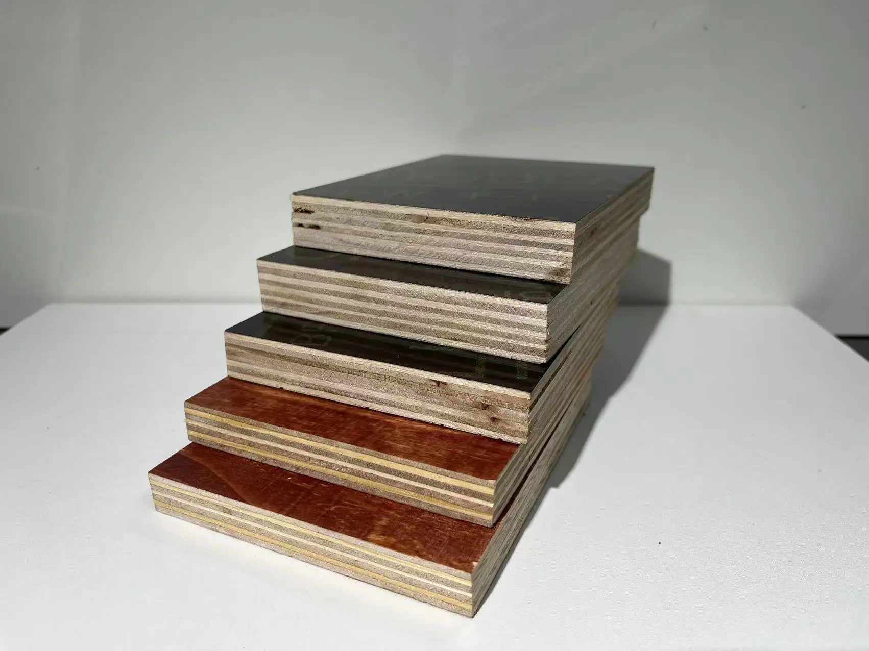 3/4 Plywood 4x8 for Building Template Manufacturers 18mm Reusable Architecture Model Material with Film Surface Formwork Use