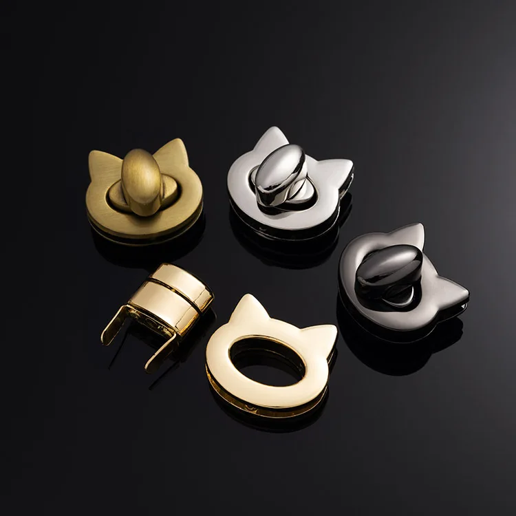 Custom Logo 30mm Light Gold Alloy Enamel Bag Closure Metal Lock For Handbags Luggage Leather Accessories