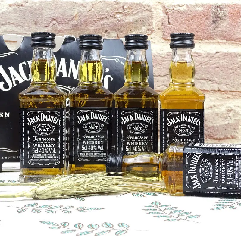 Supplier 50ml 700ml Glass jack daniels bottle Wine Bottle for sale