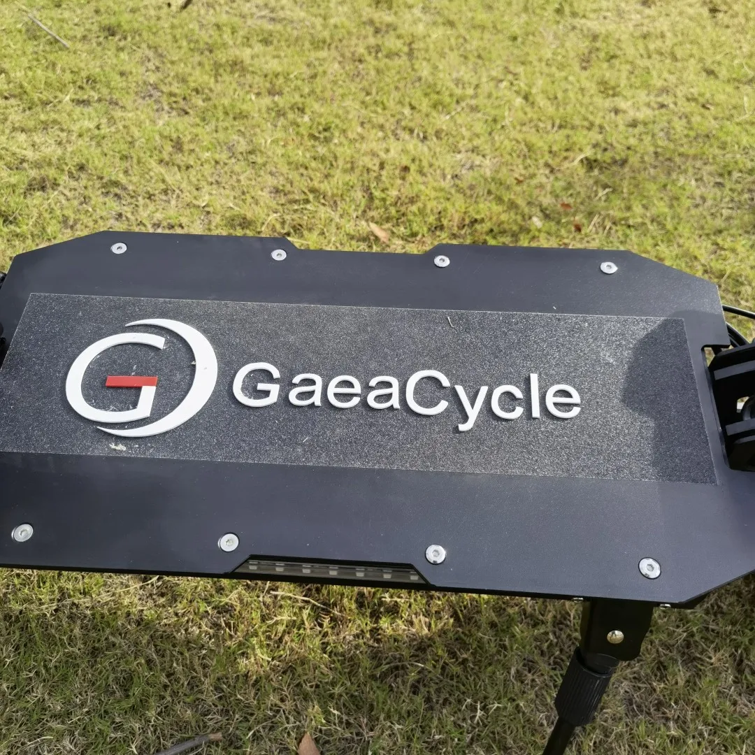 Gaea 5600w 11 inch off road dual motor foldable 60v electric scooter 80km/h adults e scooter trotinette-electrique- monopattino