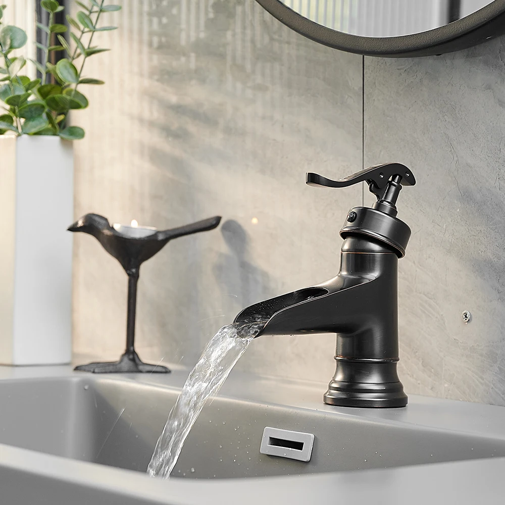 Qatar Commercial Single Handle Kitchen Faucet for Kitchen Sink Home Decoration Paper Box Ceramic Hotel Modern Kitchen 3 Years