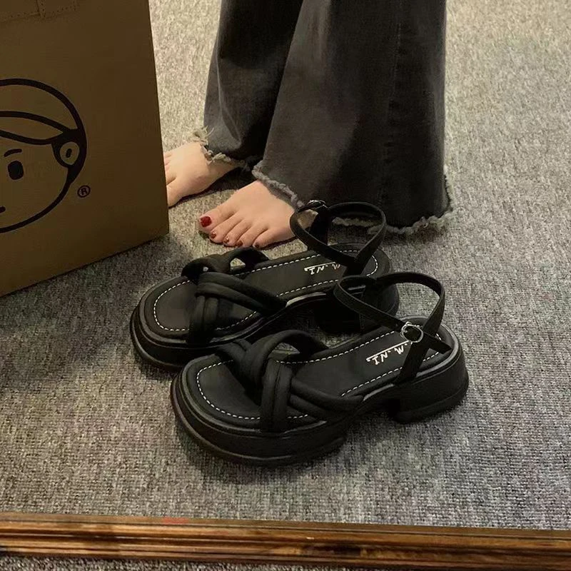 2023 Jelly Candy Color Girls Platform Sandals Stylish Beach Woven Design Outdoor Sandals For Women