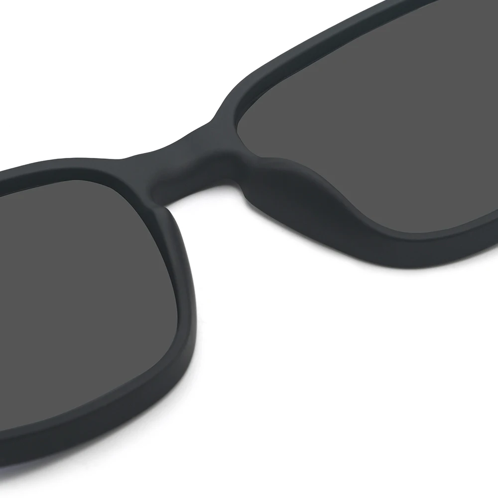 Classic square plastic frame TAC lens mens polarized UV400 sunglasses custom logo