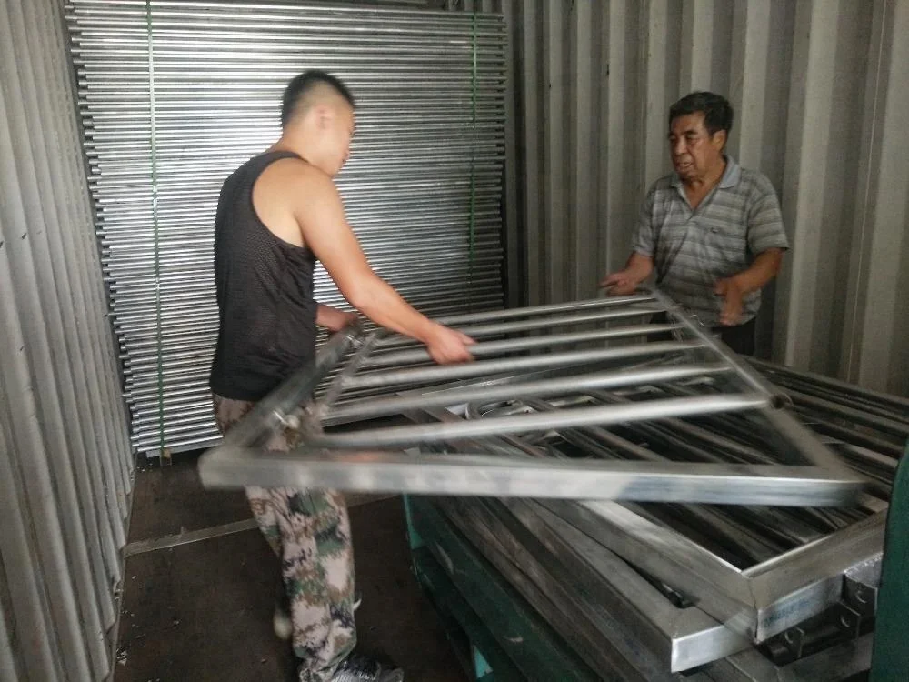 Heavy-Duty Hot-Dipped Galvanized Cattle Yard Panel Livestock Fence Metal Security Fence for Farm  Direct Factory Supply