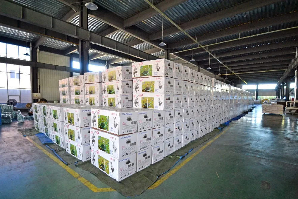 JHX Sports 15ft outdoor trampoline