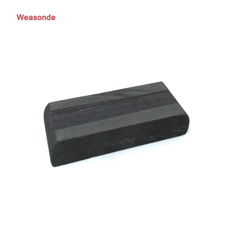 Carbon current collector for trams