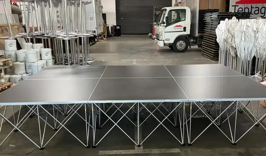 1*2m Aluminium Portable Platform Wedding Stage Folding Stage  Party Stage For Concert