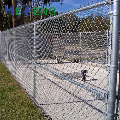 Hot Dipped Galvanized Chain Link Fence Easy Assembly 2.4m Wide Powder Coated Carbon Steel Frame Nature Accessory Fencing Gate