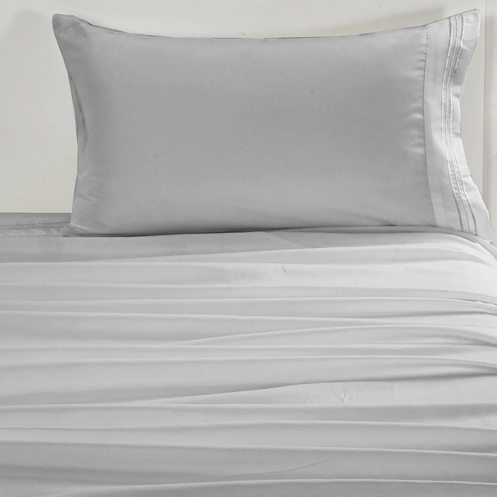 
Light Grey Solid Color Polyester Embroidered Brushed Microfiber Bedding Sheet Set Beautiful Bedsheets 