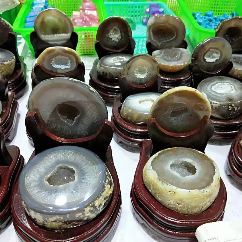 Wholesale Natural Beautiful Agate Carve Crystal Geodes Agate Cornucopia