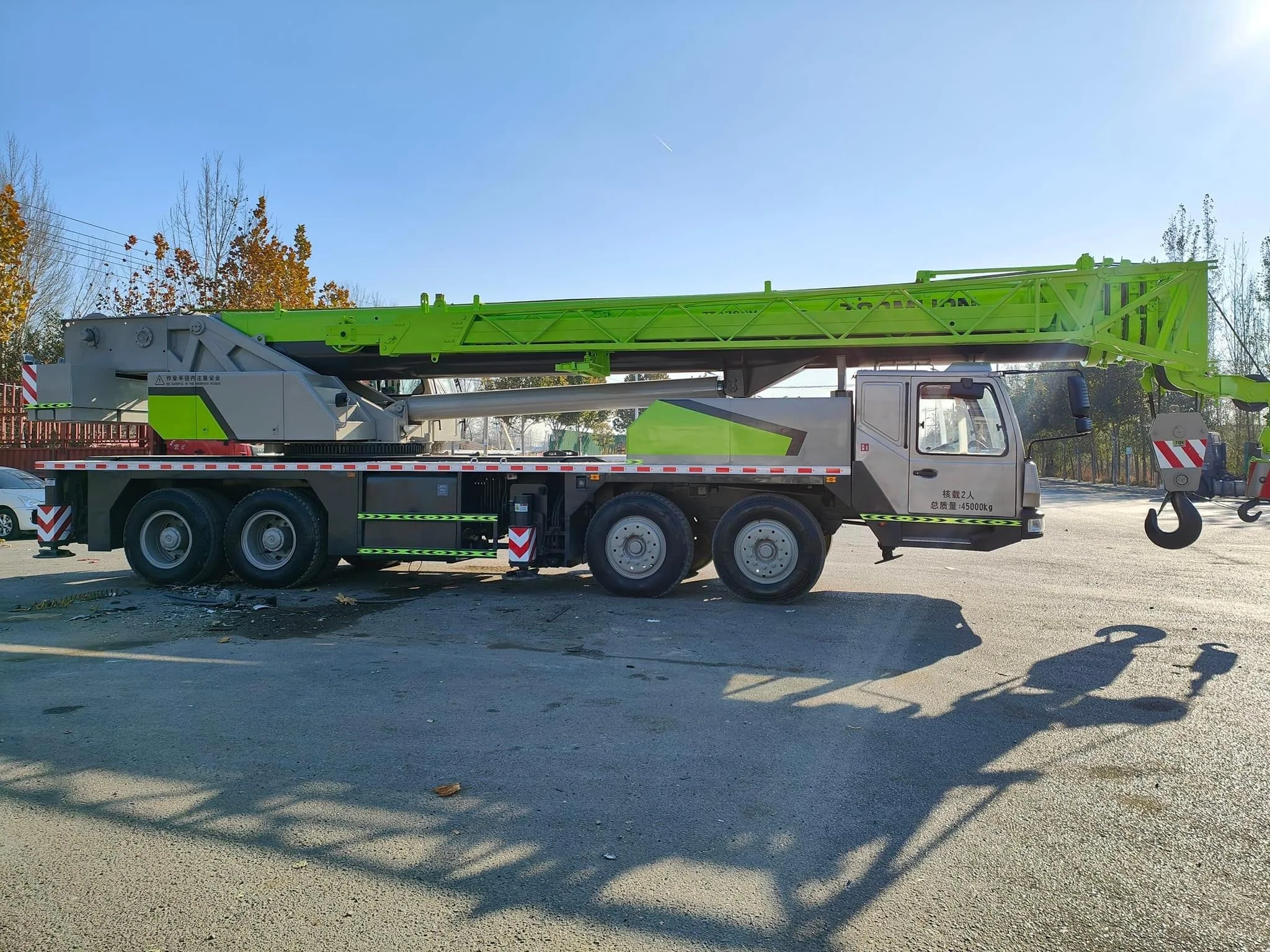 New 70Tons Truck Mounted Crane Zoomlion Manual Proportional Control
