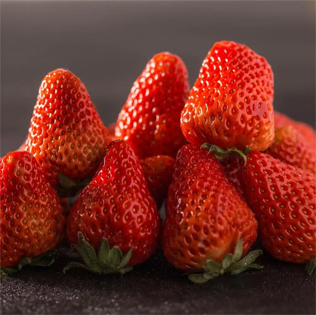 Chinese high quality bulk fresh strawberries