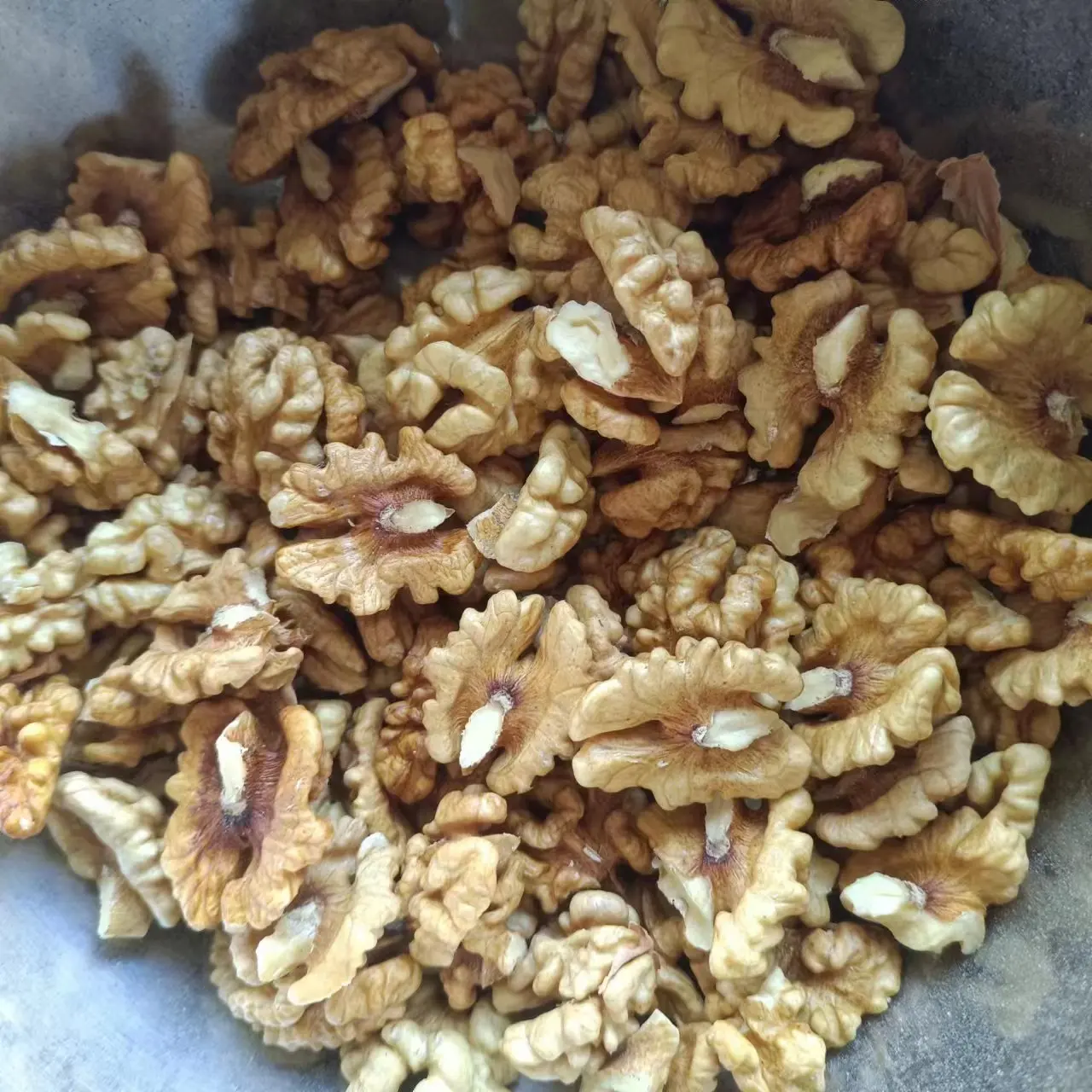 185 Walnut Kernels ELH  2022 New Crop