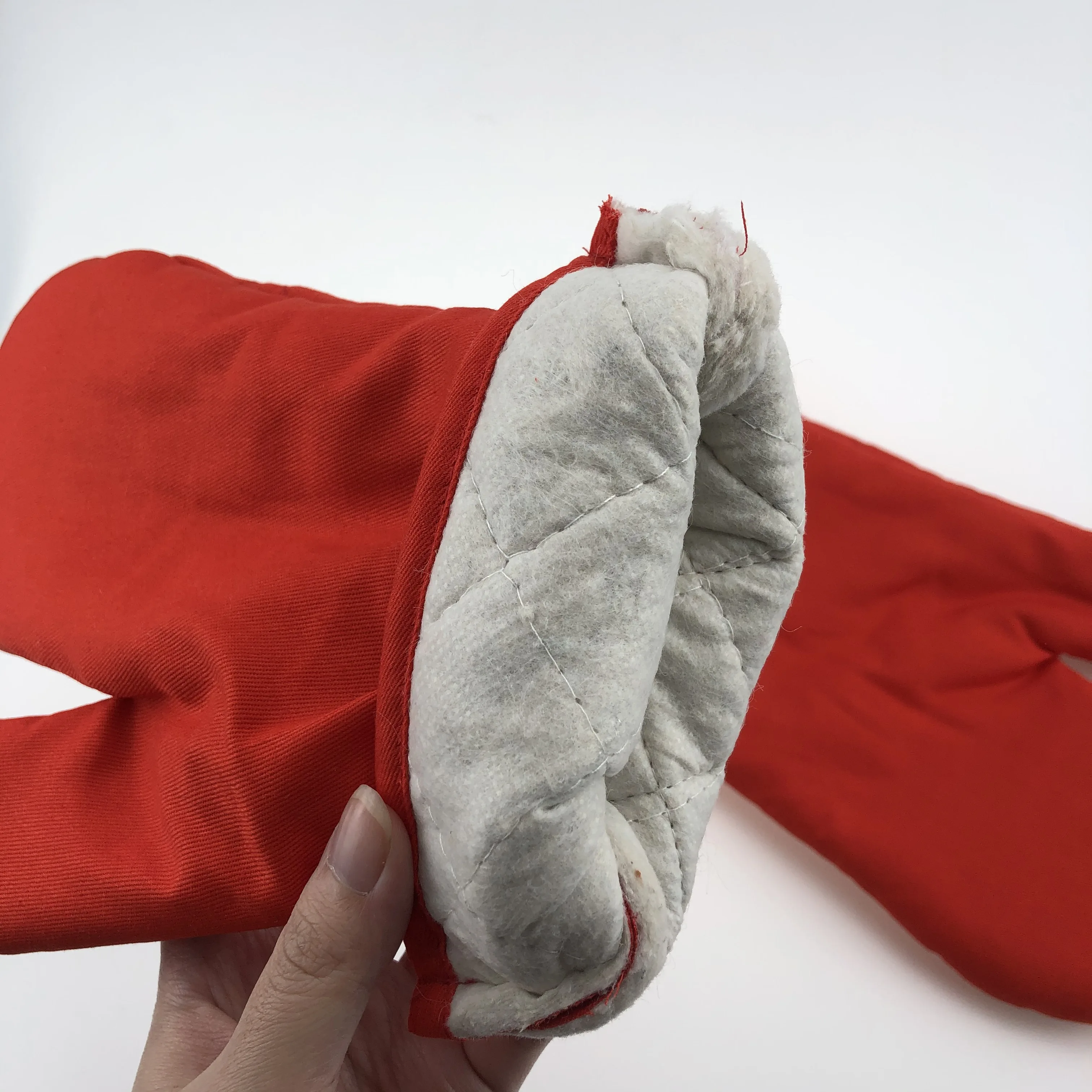 Red color 100%cotton high quality  kitchen oven mitt