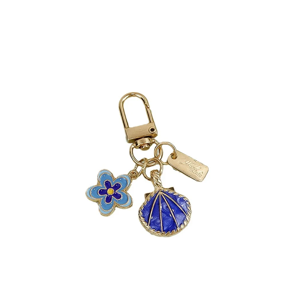 2024 New arrive keychains for girls mini bags keychain Heart Shell Pendant Keychain For Women