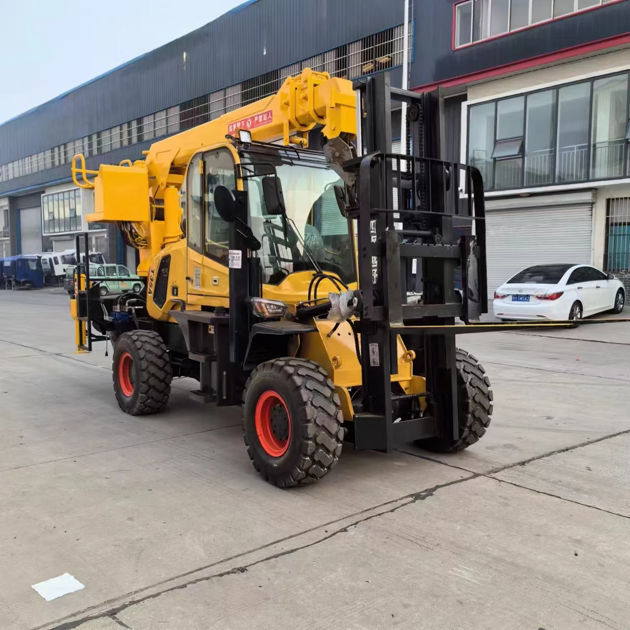 Factory Direct Sales High-Quality Off-Road Forklift 3.5-Ton for Engineering Factories