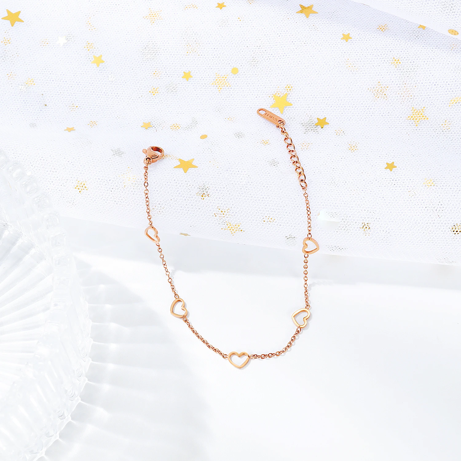 Heart Charm Non Tarnish Waterproof Fashion Jewelry wholesale Minimalist 18k Gold Plated Stainless Steel Bracelets For women