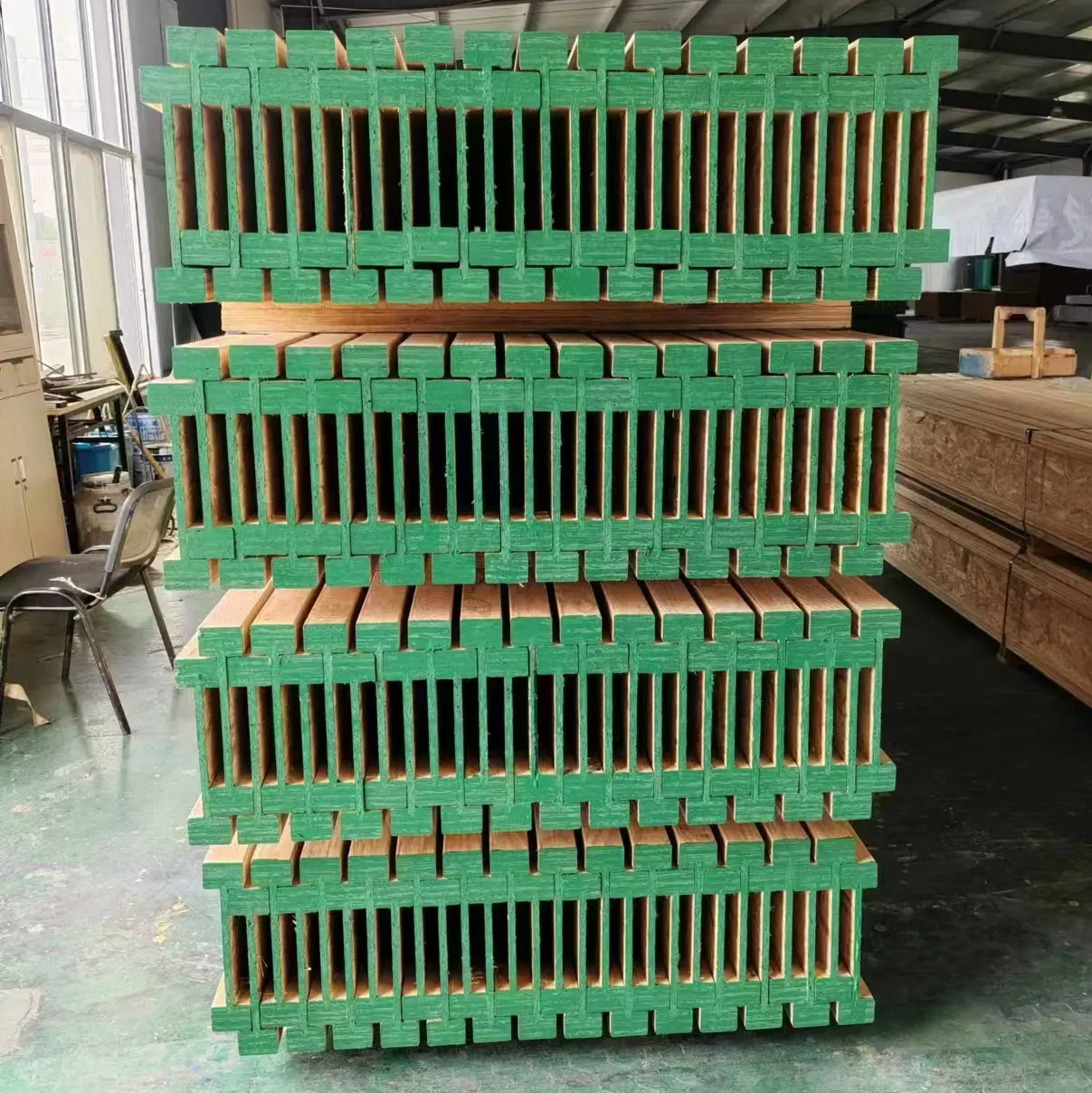 Заводская поставка 300*45 мм I-Joist H2 Легкое покрытие для пола