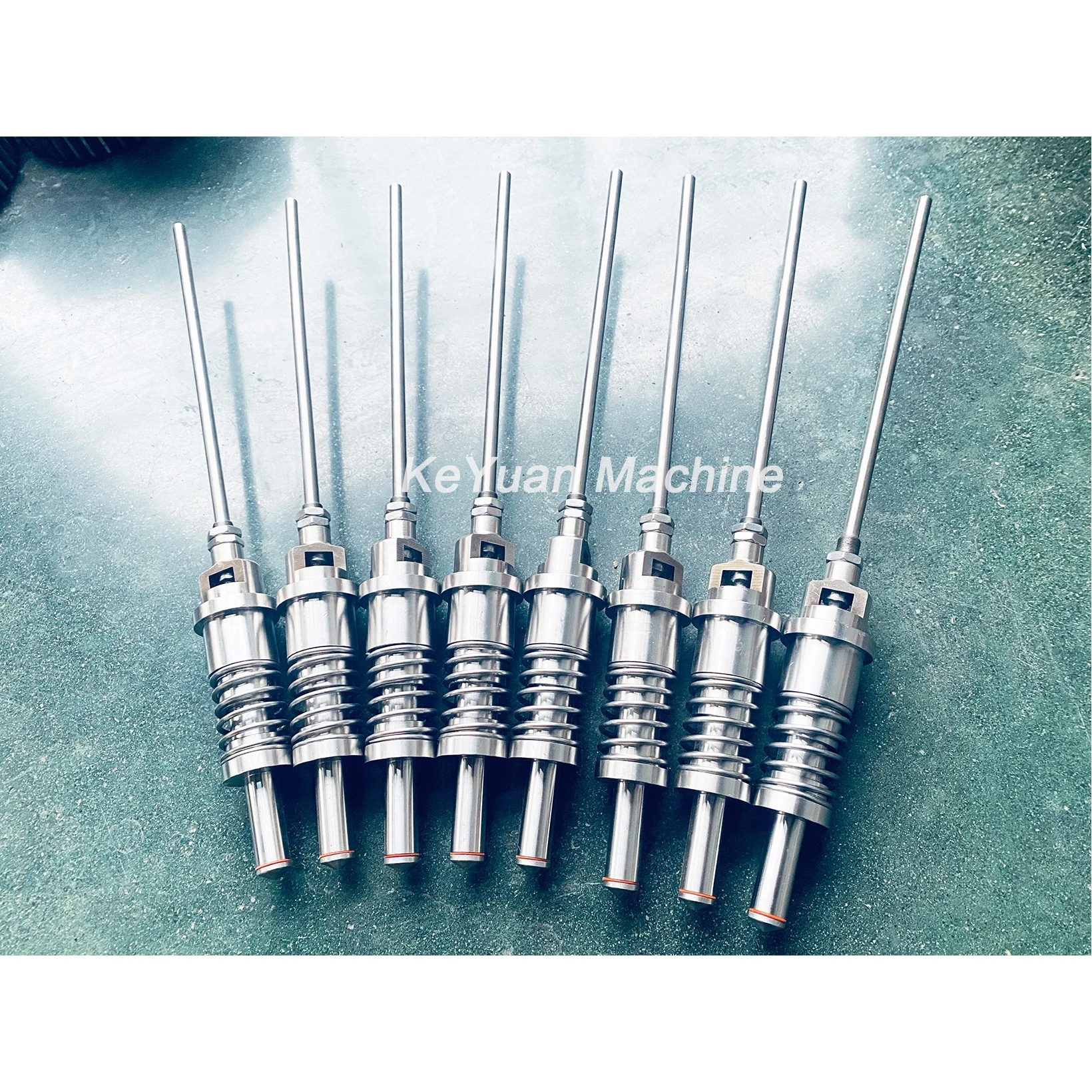 Customized filling machine spare parts/SUS304 316L overflow gravity bottle liquid filling nozzle valve stainless steel