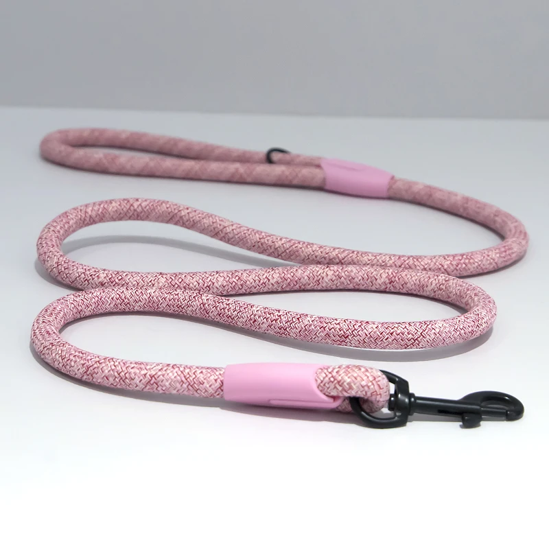 Nylon Mountain Climbing Strong Reflective Round Nylon Rope Pet Dog Leash with Comfortable Padded Handle