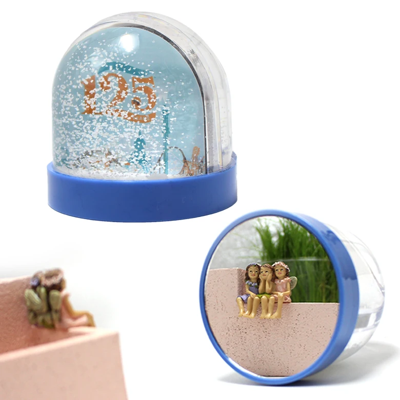 snow globe photo frame ball dome with glitter mirror plastic snow globe with frame
