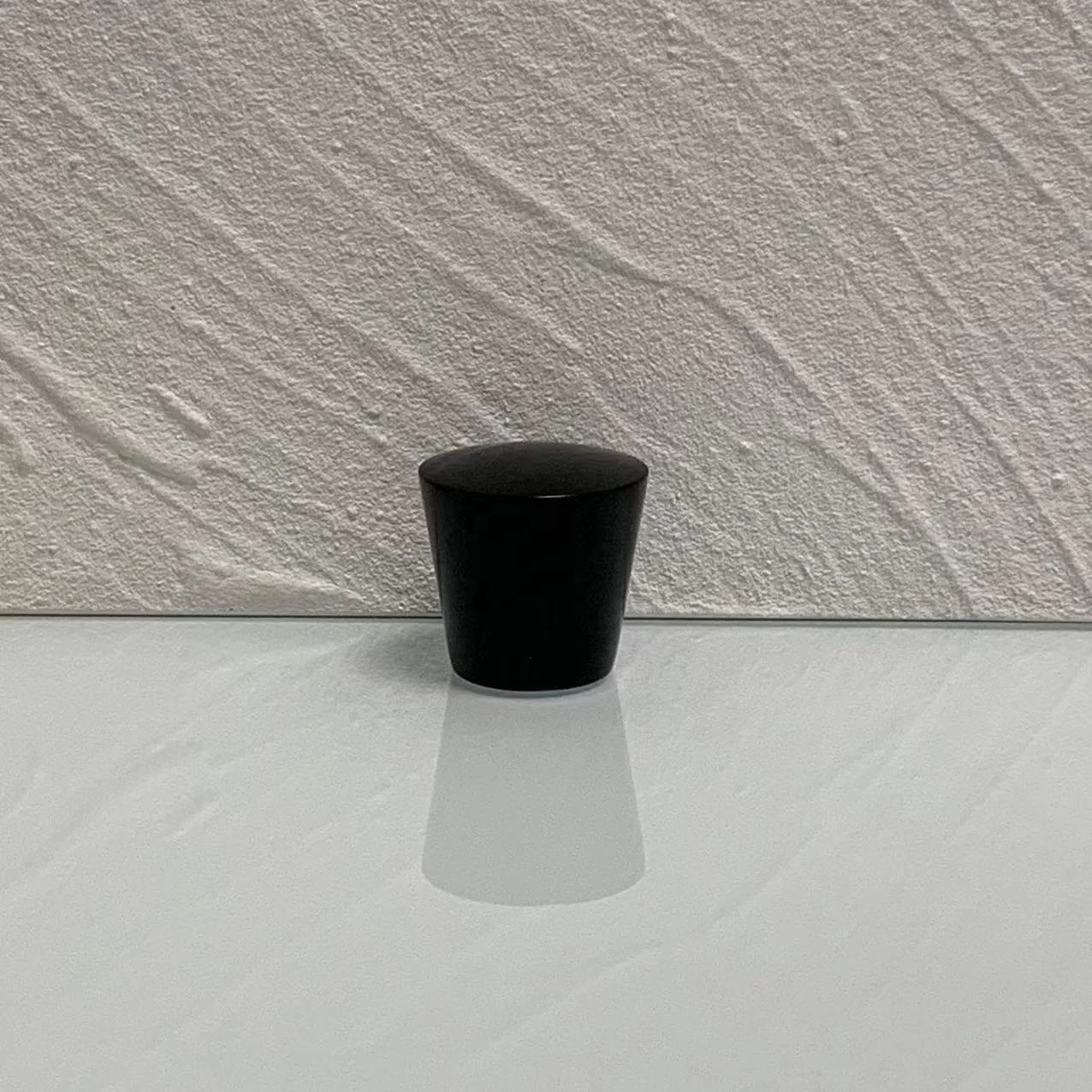 Metal Perfume Cap Perfume Bottle Cap Custom Design Cosmetic Zamac Fancy Luxury Carton Packing Sliver Perfume Filler in Bottles