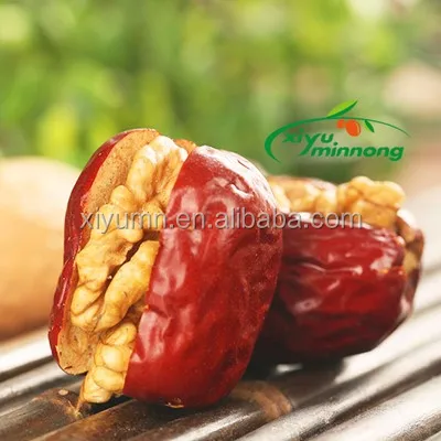Орех с красной датой китайский jujube небольшого размера