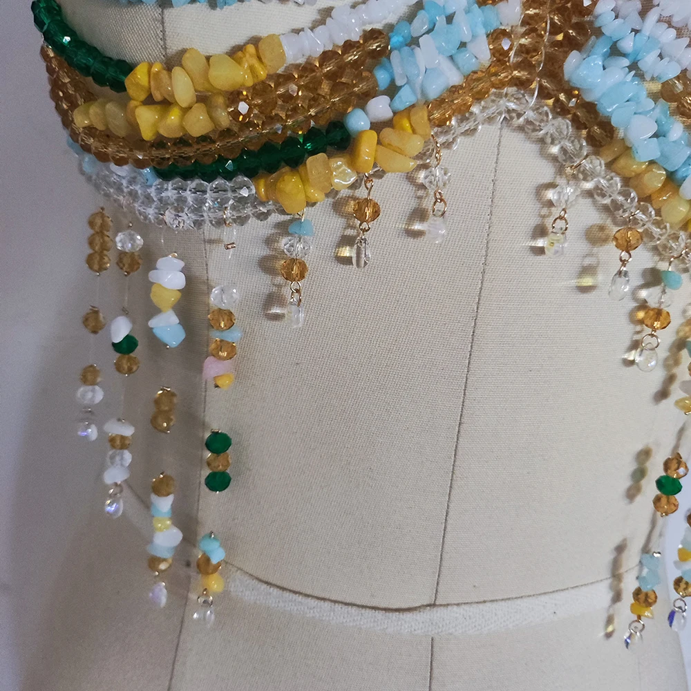 Latest Fashion Sexy Beach Music Festival Gemstone Halter Vest Halter Hollowed Body Chain Beaded Vest Top Bras