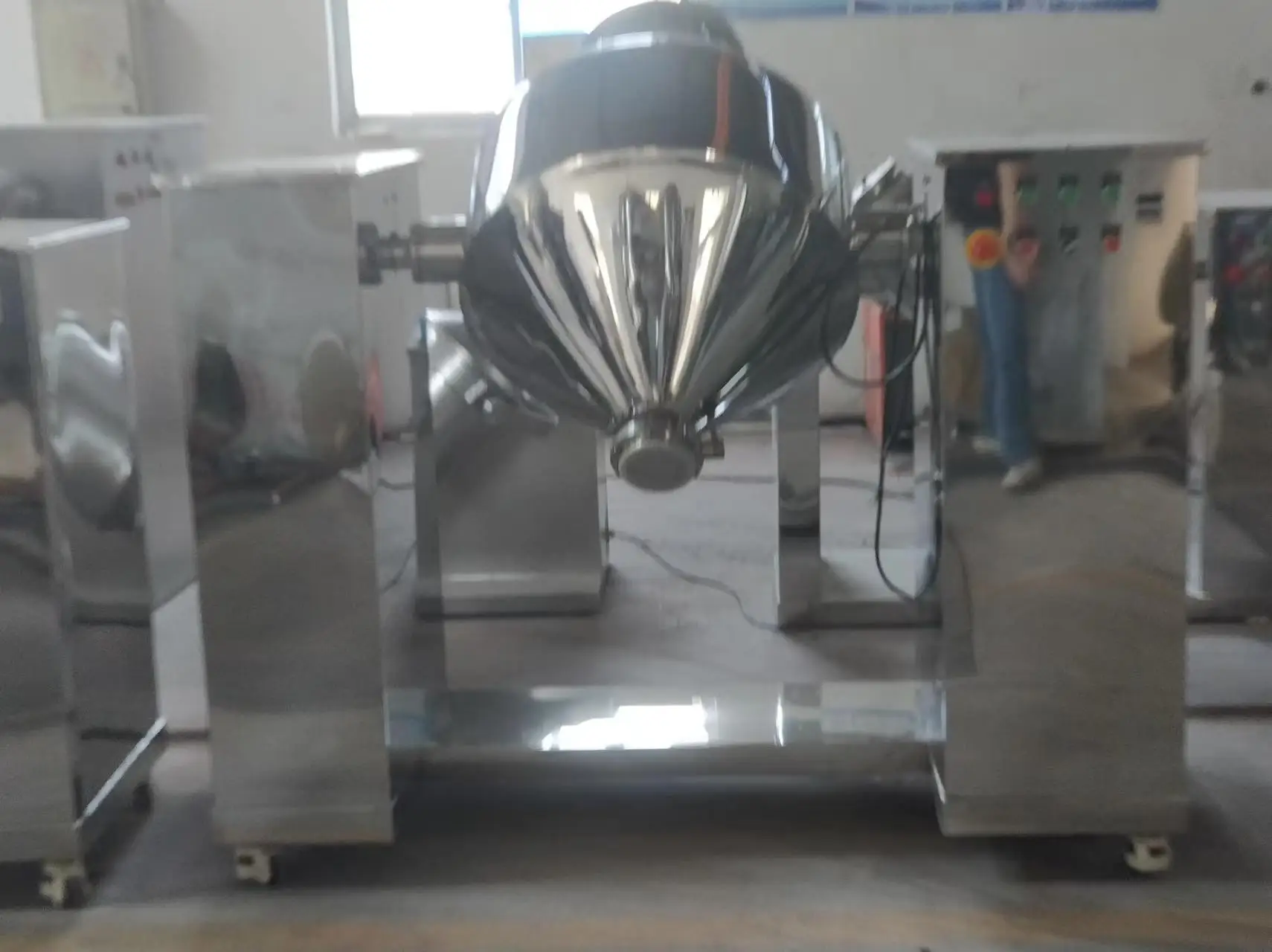 W Model Spice Mixing Equipment for Dry Powder