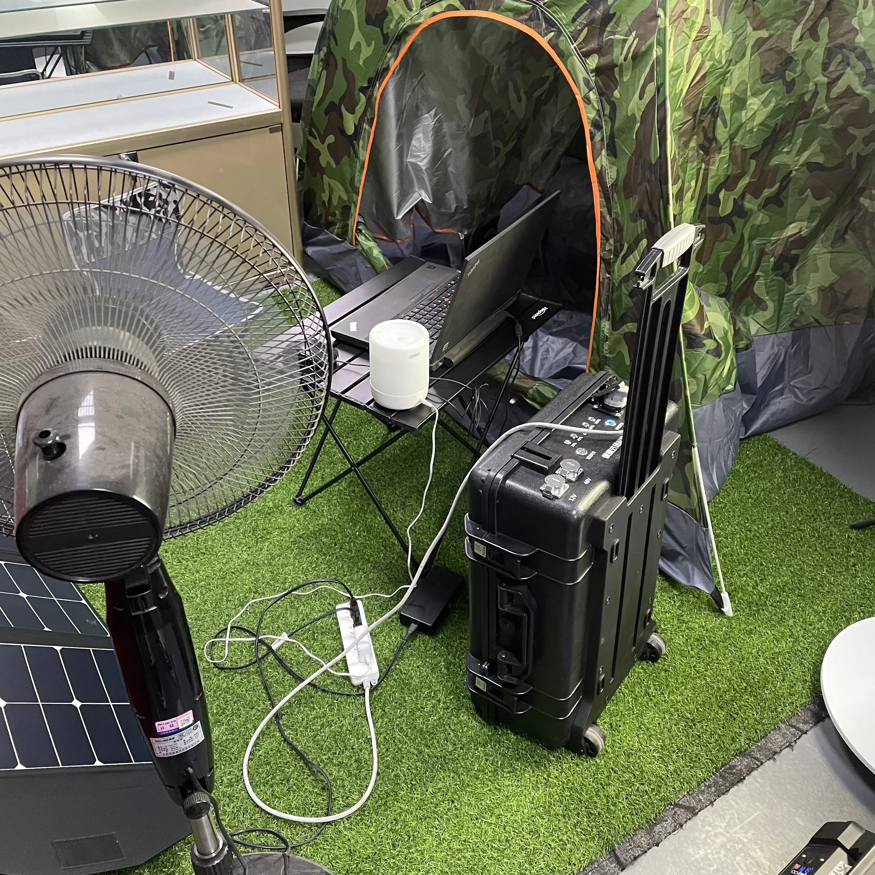 
PUXICOO Cheapest China manufacturer Rechargeable Mobile Portable Camping Power Station 