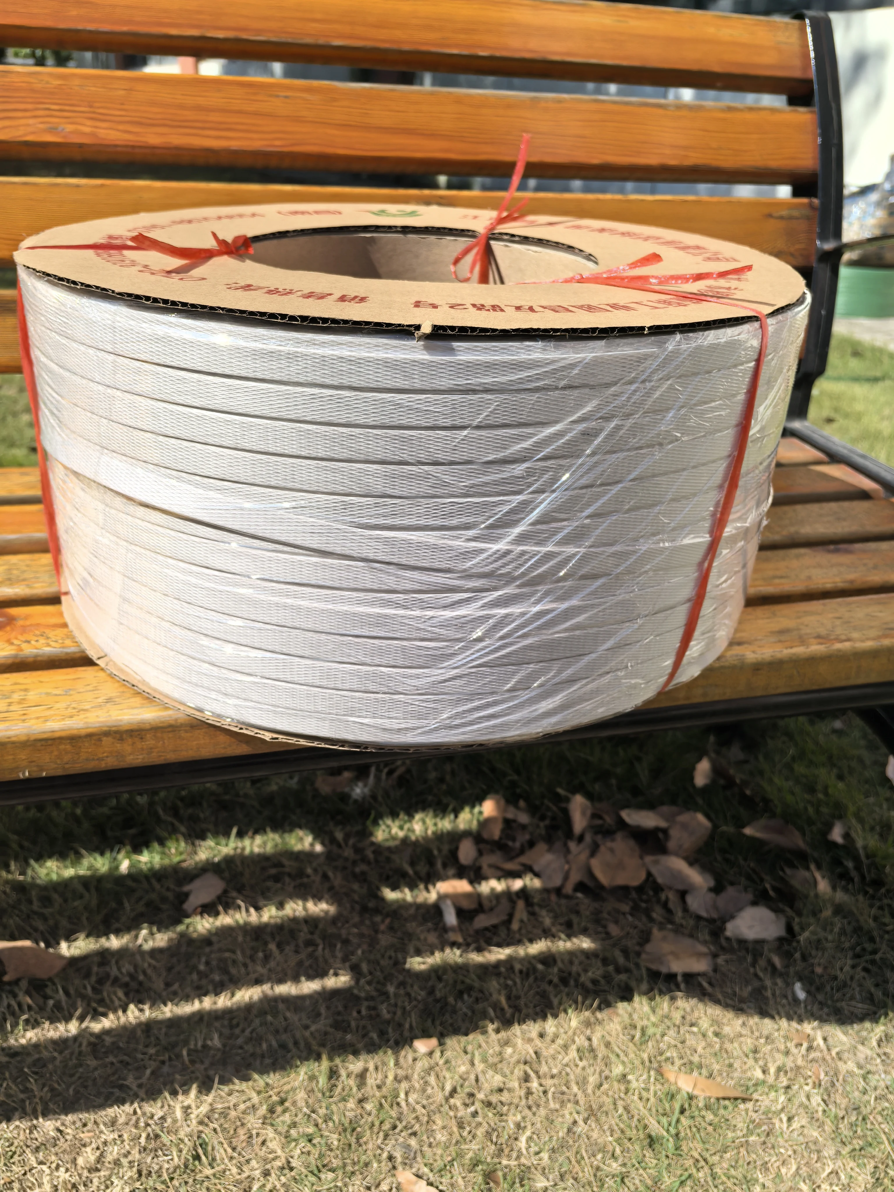 Industrial-Grade 3000m Long Plastic Strap PP Band Heavy-Duty, Strong, and Perfect for Secure Packaging Manual PP Strapping Band