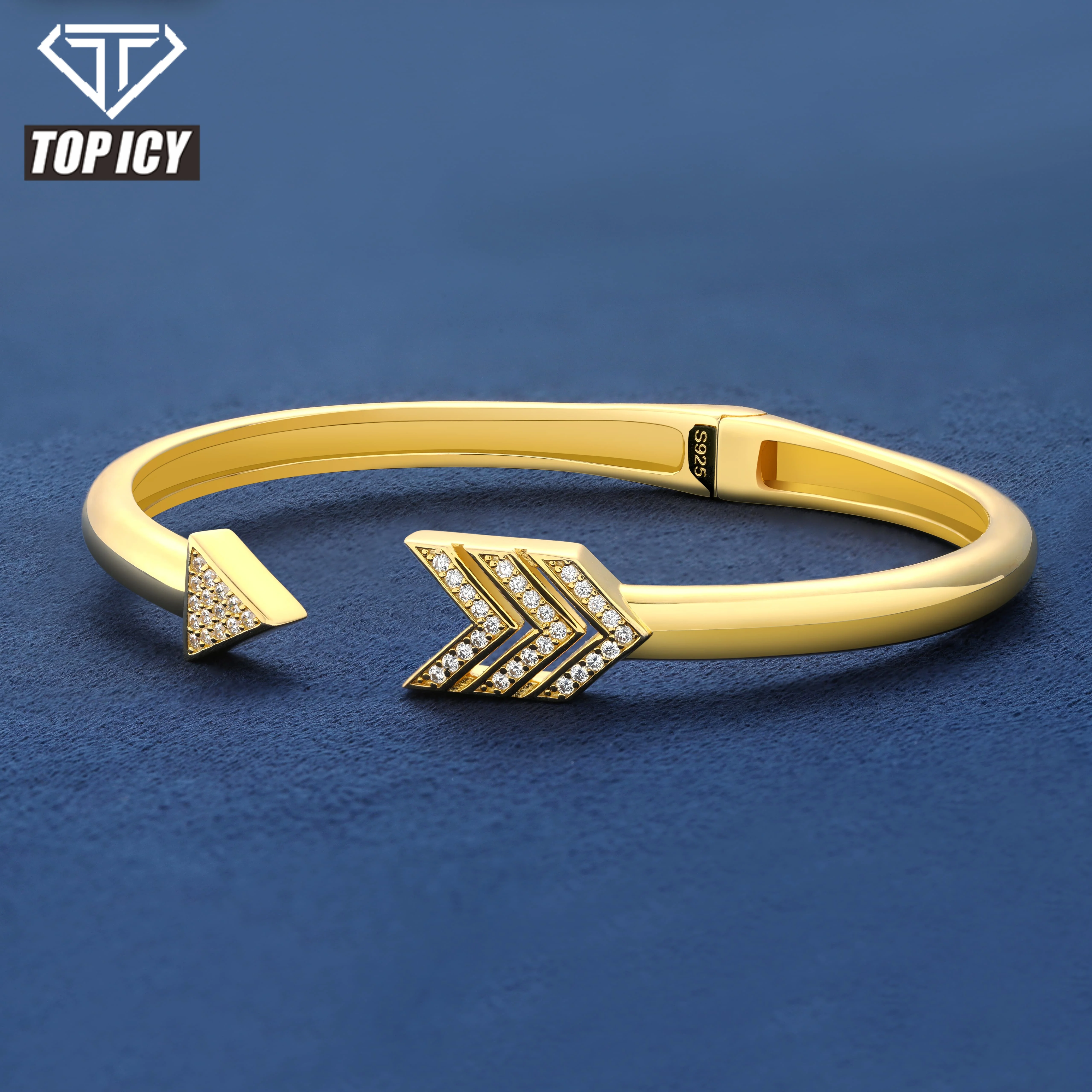 Exquisite Creative VVS D Moissanite Diamond Bangle Trendy 925 Sterling Silver Arrow Bracelet Jewelry Fashion Accessories Gift