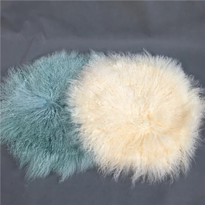 Подушка из натурального монгольского меха ягненка