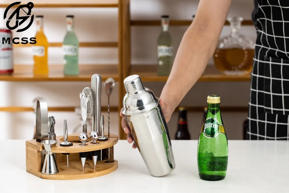 2023 Newest Product Stainless Steel Cocktail Shaker Bar Tools Kit Bartender kit Bar tools Set with Stand Bar set