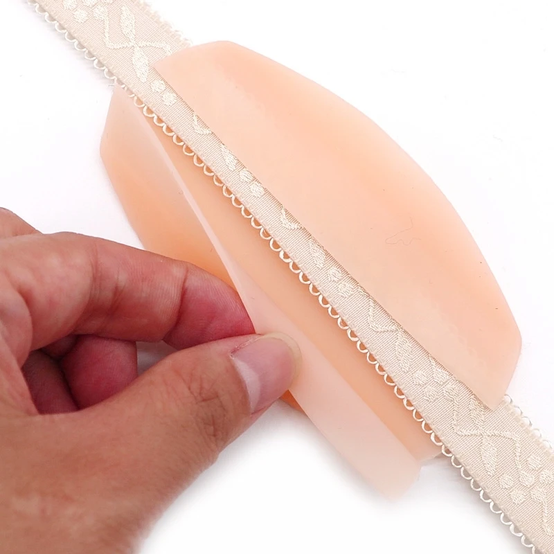 Soft Anti-Slip Shoulder Pads Shoulder Push-up Pads Adhesive Enhancer Pad Invisible Soft Self-adhesive invisible should