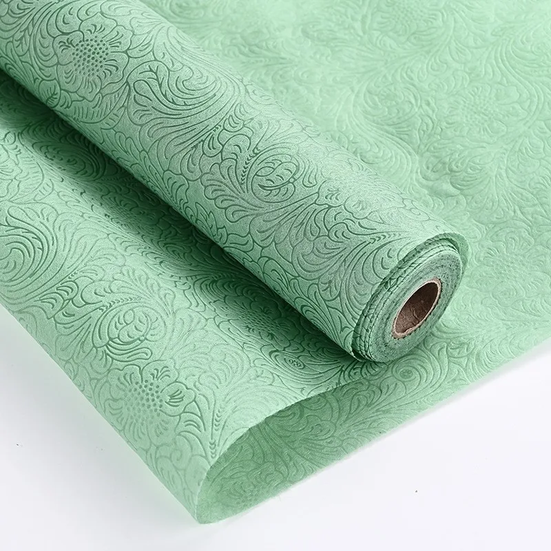 Flower non-woven fabric is lined with non-woven PP anti-stick polypropylene home textile non-woven raw