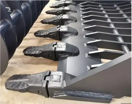 Excavator Skeleton Bucket with Tooth Excavator Sieve Bucket  Hitachi Cleaning Bucket for Zx250 Excavators