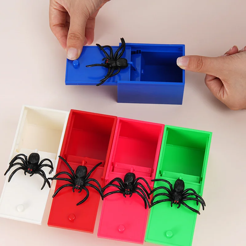 Unisex Plastic Spider Scare Bug Box April Fools Day prank and Halloween gag toys joke play hidden case gift for boys and girls
