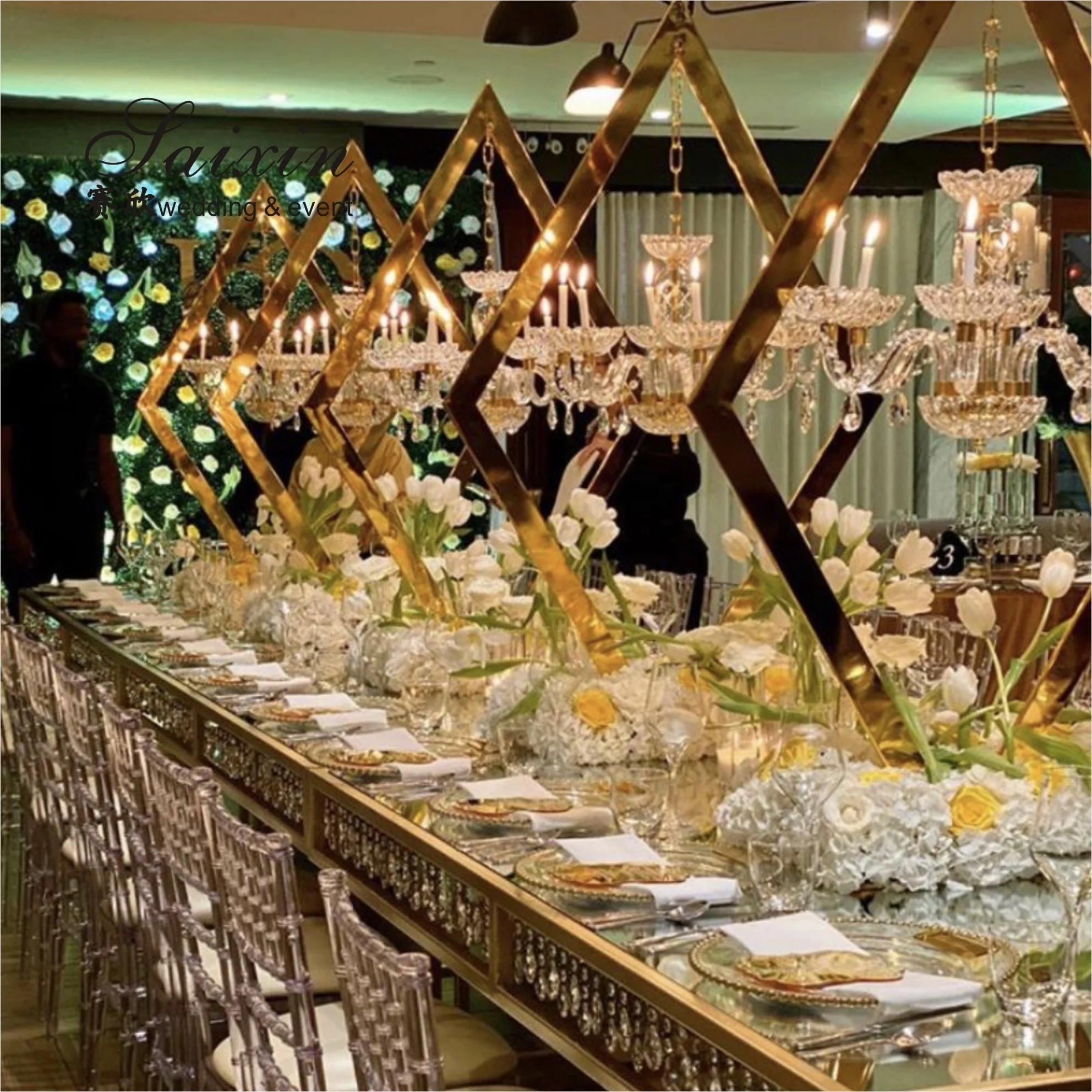 New hot style for wedding centerpiece crystal gold candelabra table decor chandeliers candle holder with support