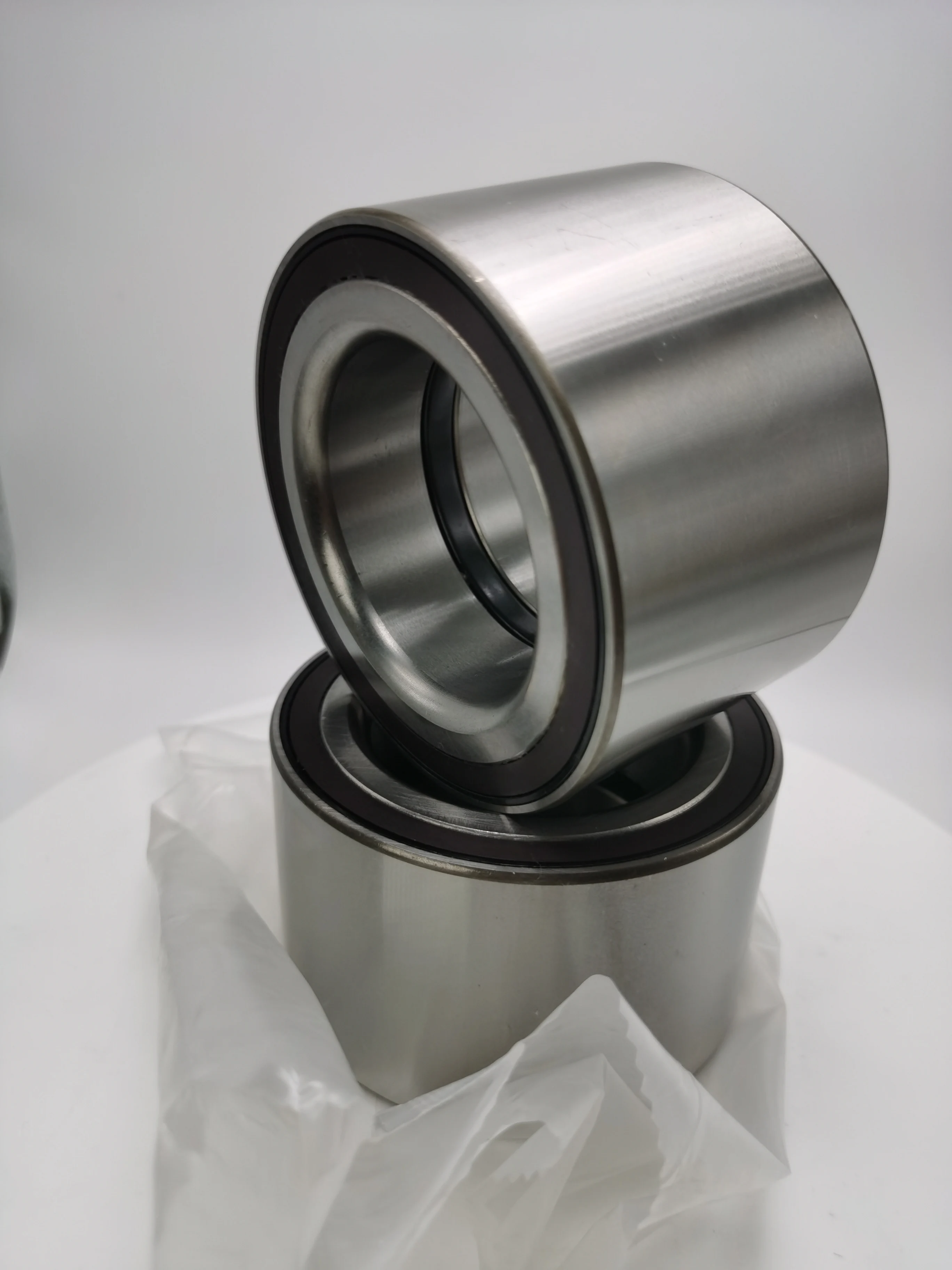 BTH 1204 25*52*37 BAH 0092 34*64*37 China Factory Direct  Front Wheel Hub Bearing For N issan Navara other auto parts