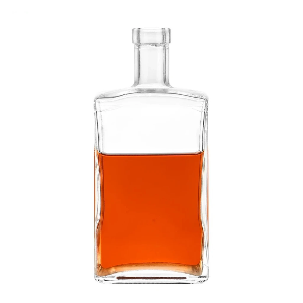 Best-selling transparent flat square 700ml 750ml spirits wine glass bottle classic Liquor Vodka Whisky glass bottle with cap